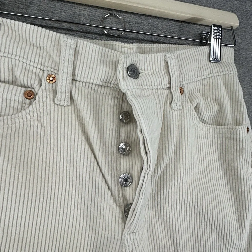 Levis‎ Ribcage Straight Corduroy Pants Women Size 26x27 Beige Casual Button Fly